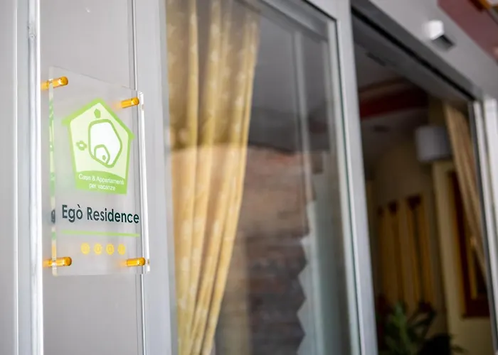 Ego' & Center Aparthotel Ferrara