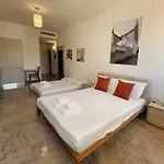 Ego' & Center 4*