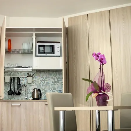 アパートホテル Ego' 4*