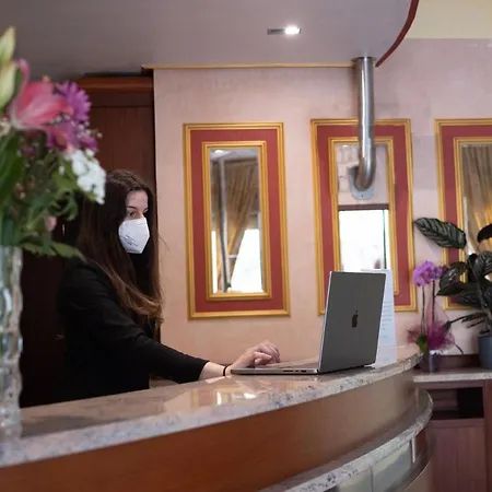 アパートホテル Ego'