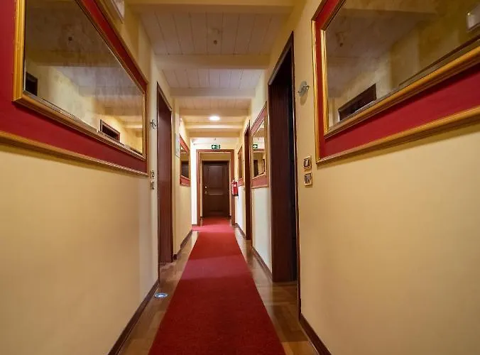 Ego' & Center Φεράρα