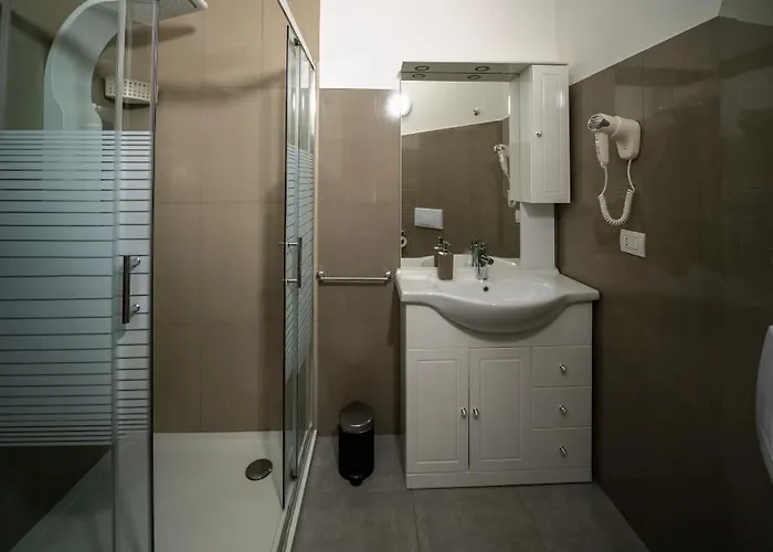 Ego' & Center מלון דירות 4*