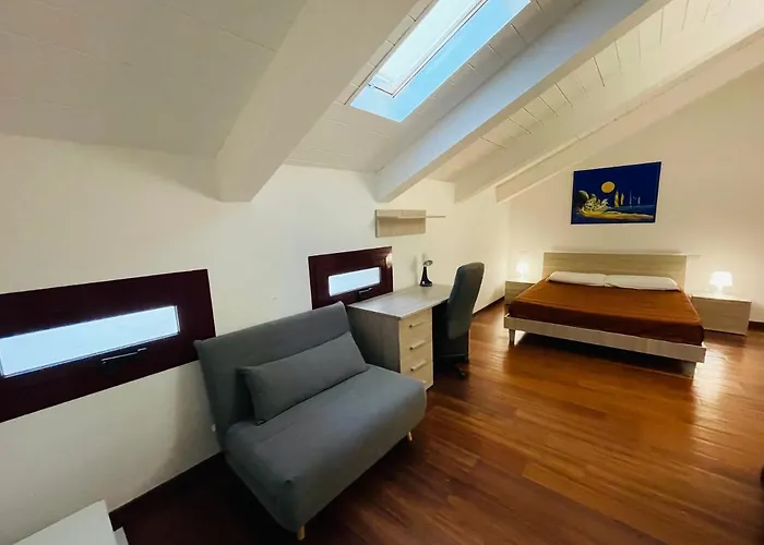 Ego' & Center Ξενοδοχείο με διαμερίσματα Φεράρα