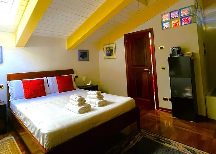 Ξενοδοχείο με διαμερίσματα Ego' & Center Φεράρα